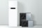 La foto mostra una pompa di calore split compatta Viessmann Vitocal 222-S.